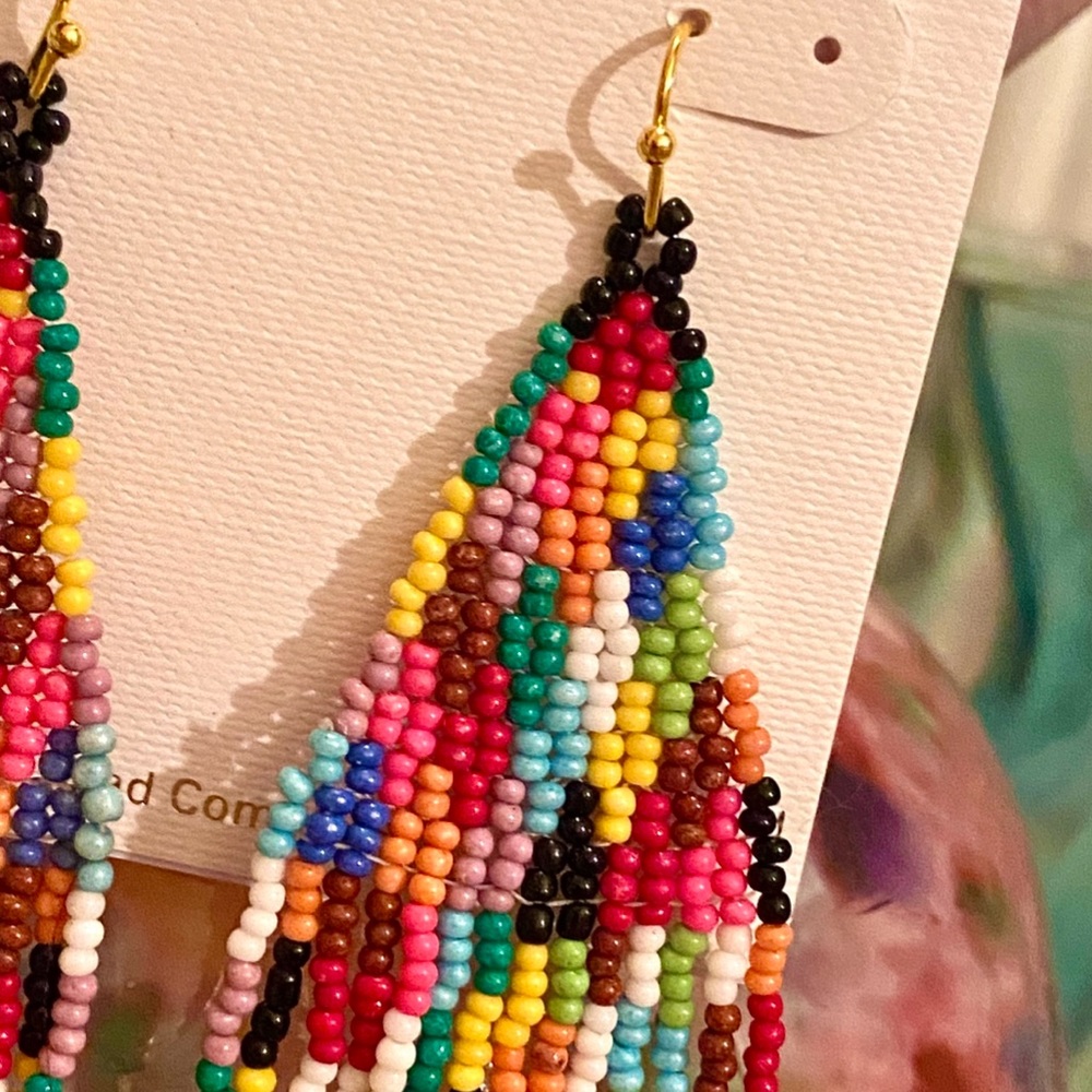 NWT Neiman Marcus/Panacea Rainbow Fringe Chandeliers - Picture 10 of 13